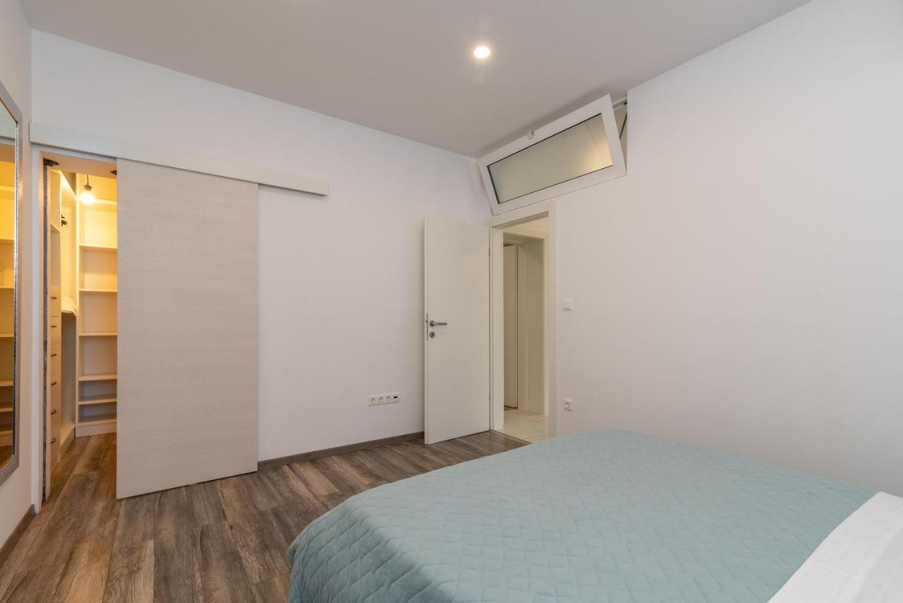 Apartment Soric Trogir Exterior foto